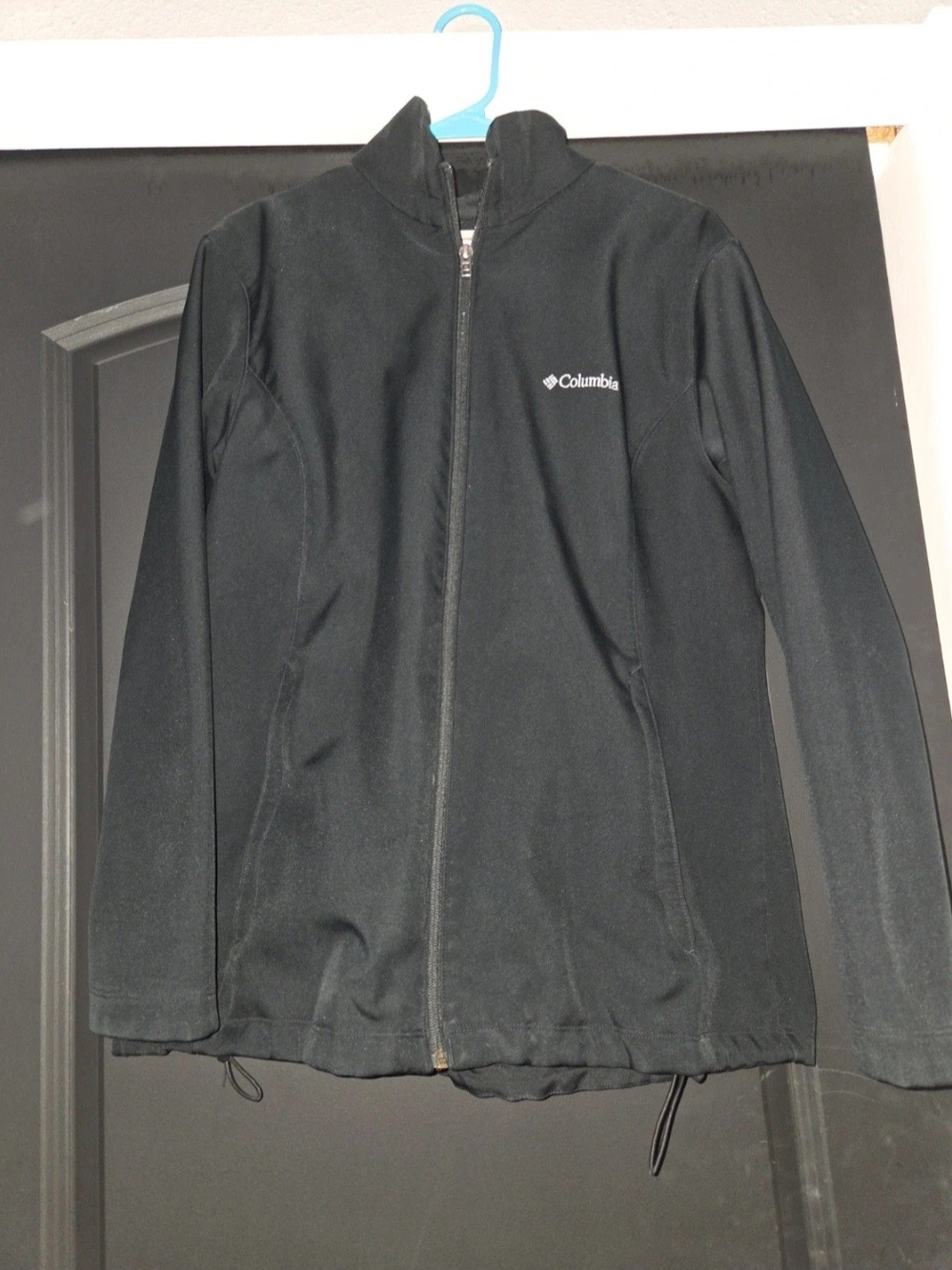 Columbia Women's Black Full-Zip Softshell Jacket